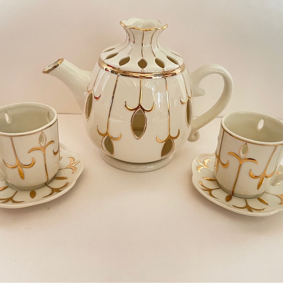 Partylite Tea for Two Votive Candle Teapot Teacup Saucer Set Ivory Gold 6 Pieces - Picture 2 of 14